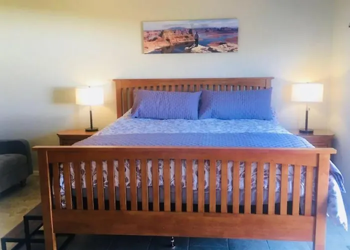 Holiday home Antelopecanyonhouse W View Offering Deals For Two Couples Pets Okay *