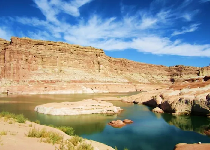 Antelopecanyonhouse W View Offering Deals For Two Couples Pets Okay Holiday home