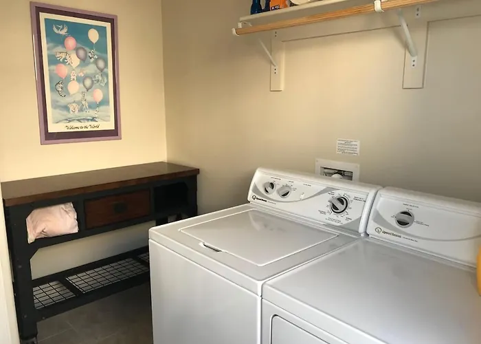 Antelopecanyonhouse W View Offering Deals For Two Couples Pets Okay Holiday home *